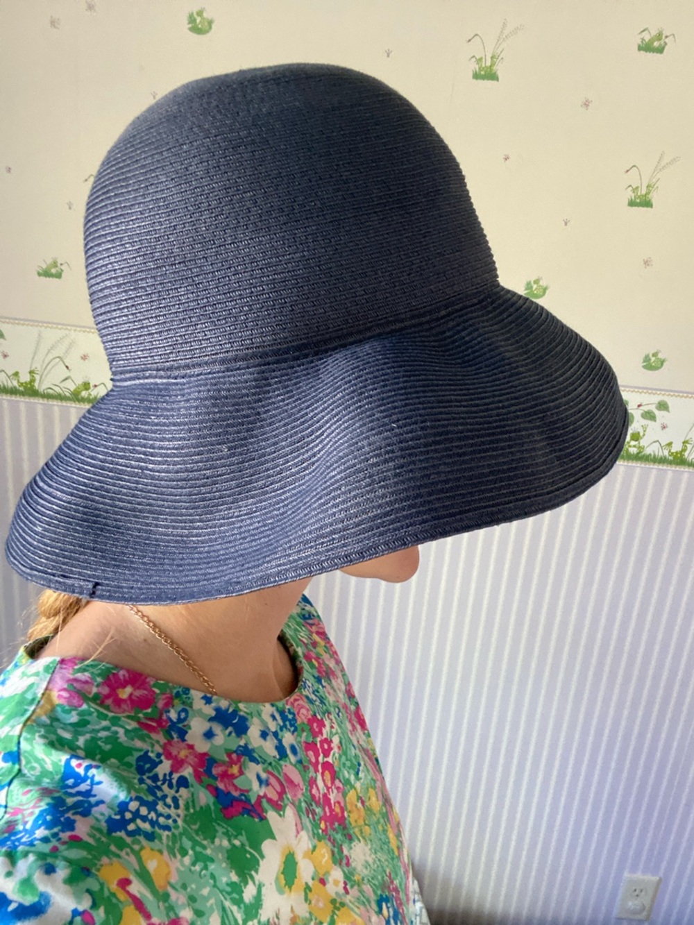 Vintage Laura Ashley Black Wide-Brim Sun Hat